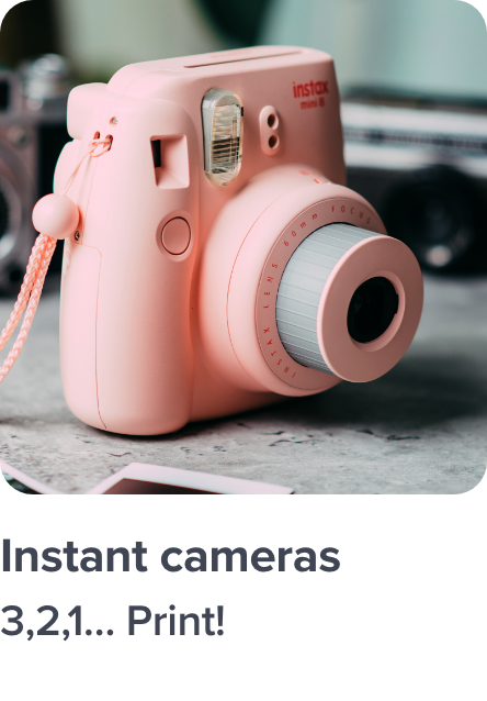 /electronics-and-mobiles/camera-and-photo-16165/instant-cameras?sort[by]=popularity&sort[dir]=desc