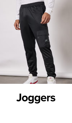 Buy Nike Men's Tech-Fleece Tapered Joggers Black in KSA -SSS