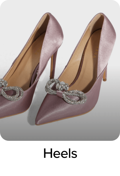 /fashion/women-31229/shoes-16238/heels/fashion-extra10-may25-lp-sa-FA_03/?sort[by]=popularity&sort[dir]=desc&limit=50&page=1&isCarouselView=false
