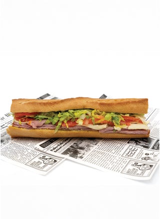 Pastrami & Cheese Sub 574 kcal (220g)