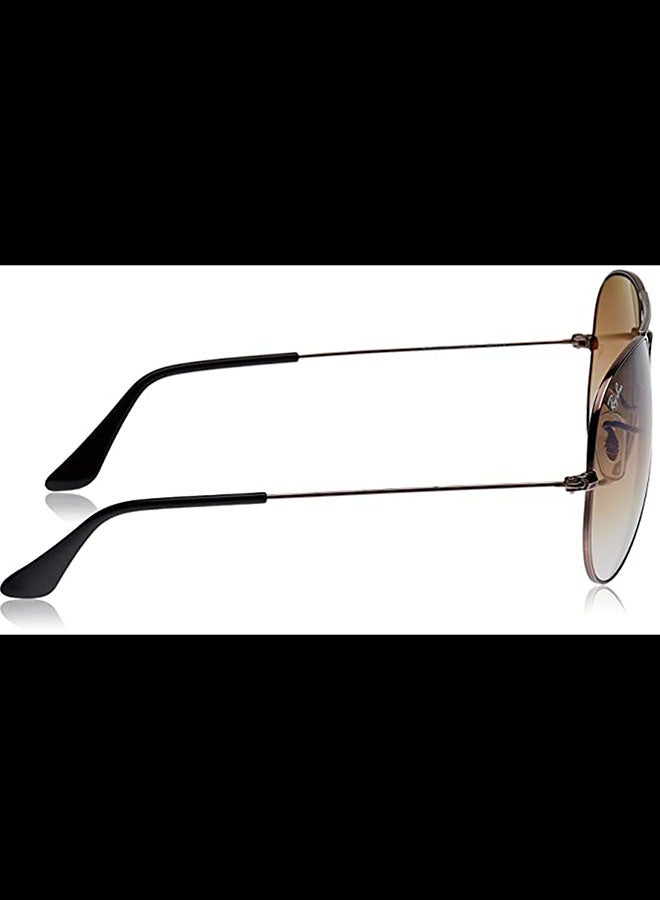 راي بان نظارة شمسية بإطار آفياتور كامل الحواف - طراز RB3025 004/51 - مقاس العدسة: 58 مم - رمادي للرجال - Image 5