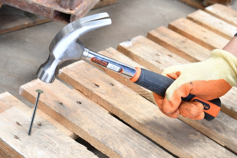 Tactix 450G (16 Oz) Claw Hammer With Non-Slip Bi-Material Soft Grip Handle, Smooth Face And Forged Hammerhead, Curved Claw Hammer For Carpentry And General Purpose- 221073 Black/Orange - Image 3