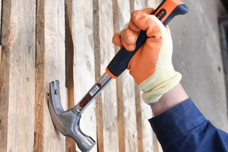 Tactix 450G (16 Oz) Claw Hammer With Non-Slip Bi-Material Soft Grip Handle, Smooth Face And Forged Hammerhead, Curved Claw Hammer For Carpentry And General Purpose- 221073 Black/Orange - Image 2