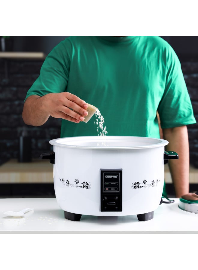 GEEPAS 4.2 L Commercial Rice Cooker| Durable Construction,  Removable Non-Stick Aluminum Pot, Cool Touch Handle| Includes Cook, Keep Warm Functions, with Stainless Steel Lid, Aluminum Inner Steamer| Perfect for Quinoa, Risotto, Vegetables, Soups, Sauces, Eggs, etc.| 2 Years Warranty 4.2 L 1600 W GRC4321 Green  - Image 3