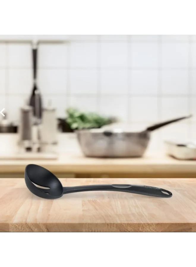 تيفال TEFAL ملعقة مشقوقة Bienvenue | أداة مطبخ | مقاومة للحرارة العالية | خالية من الخدوش للأواني | قابلة للغسل في غسالة الأطباق | أسود | بلاستيك | صنع في فرنسا | ضمان لمدة سنتين | 2744512 أسود