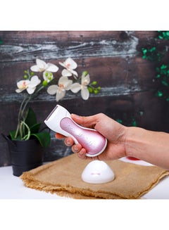 GEEPAS The Lady Shaver GLS8678 is a versatile and convenient grooming tool designed specifically for women White/Silver/Pink  - Image 3