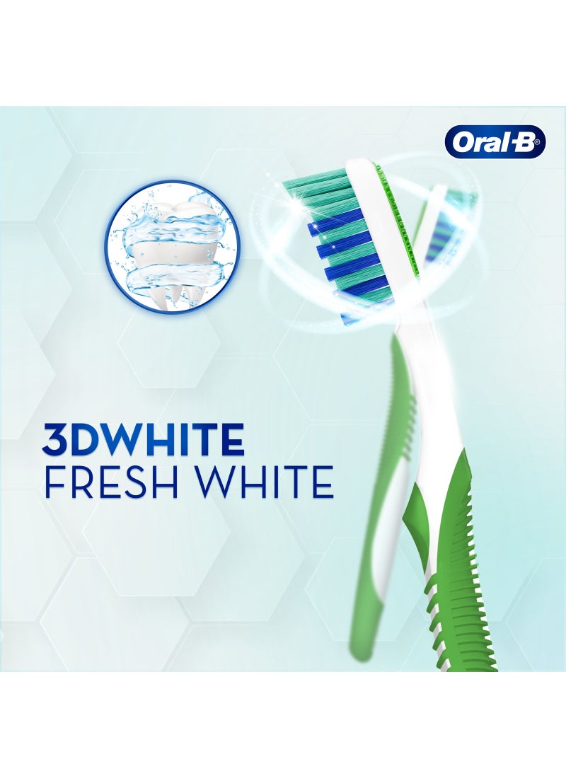 Oral-B 3D White Fresh Manual Toothbrush 40 Medium Pack of 2 40 Medium - Image 2