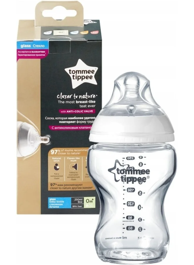 tommee tippee Pack Of 1 Closer To Nature Glass Baby Bottle Slow Flow Breast-Like Teat With Anti-Colic Valve 250ml/9oz 0M+ Assorted