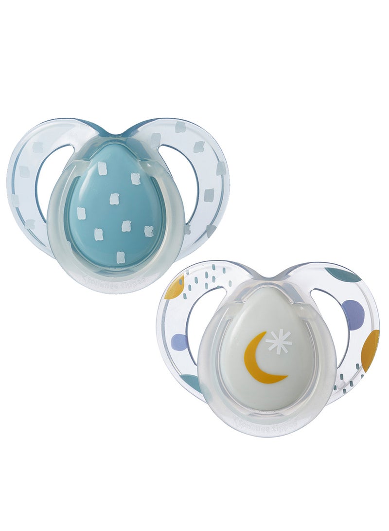 tommee tippee - Pack Of 2 Clinically Designed Orthodontic Silky Texture Pacifier With Holder Set For 6-18 Months Multicolour - Image 1