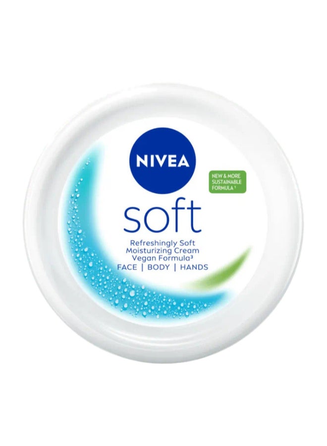 Nivea Soft Refreshing And Moisturizing Cream 300ml - Image 1