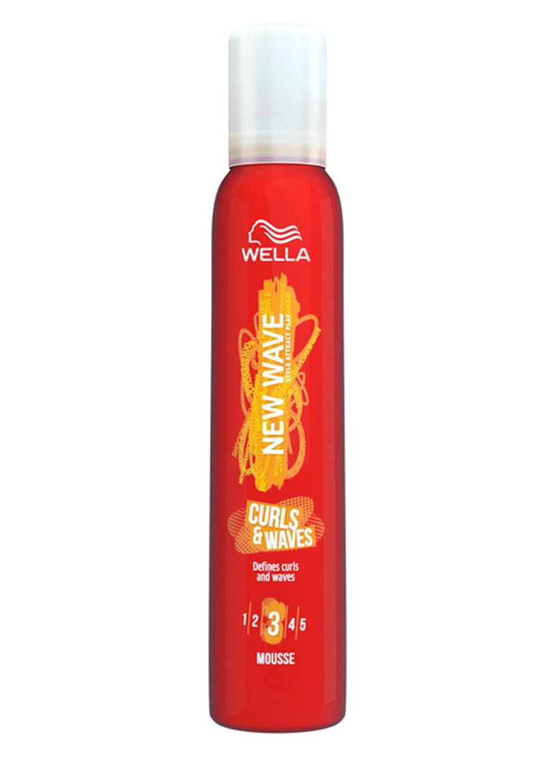 WELLA New Wave Curls & Waves Mousse 200ml - Image 1
