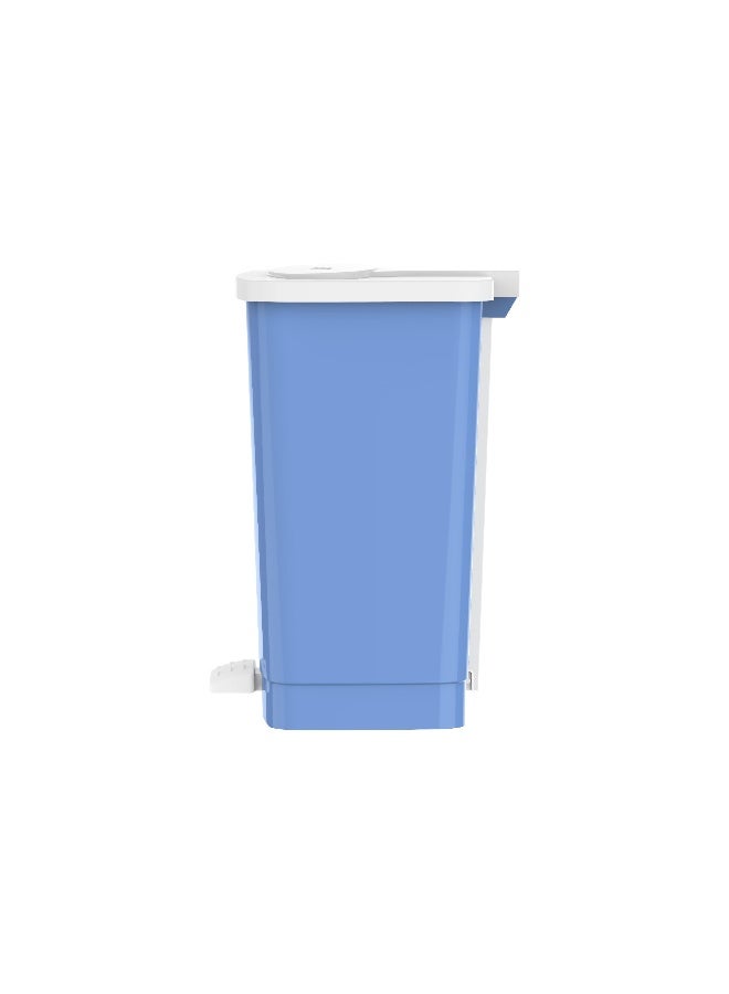 17L Step-On Waste Bin With Pedal  Sky Blue Sky Blue 17.0Liters - pnsku/N13205237A/45/_/1727246666/ca29c991-022b-4a3d-96b9-dc496f9b8111