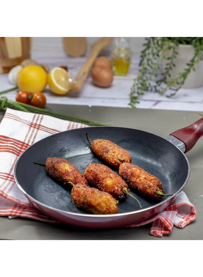 Royalford 2Pcs Non-Stick Fry Pan Set 2.5Mm Thickness Press Aluminium Material Cd Bottom Strong Bakelite Handle 3 Layer Durable Non-Stick Coating Multicolour 28 & 22 Cmcm - Image 5