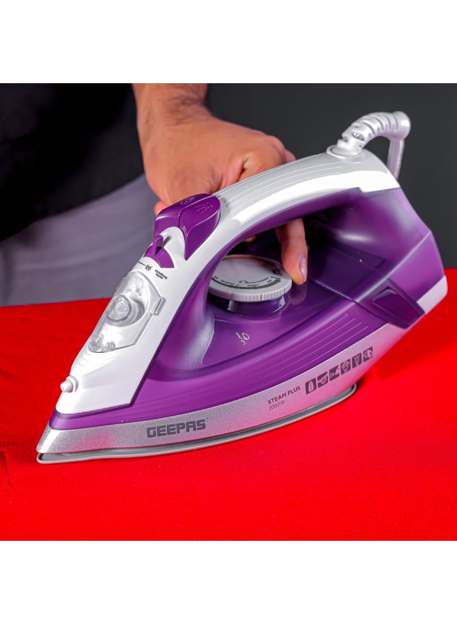 Geepas GSI7786 steam iron