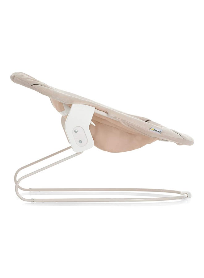hauck Alpha Bouncer 2 In 1 Newborn Set, Cosy Baby Rocker From Birth, Compatible With Wooden Grow - Along High Chair Alpha+, Beta+, Seat Minimizer, Hearts - Beige  - Image 3