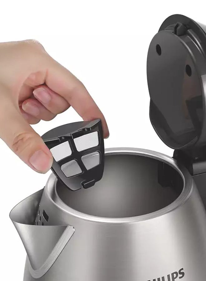 فيليبس غلاية كهربائية لسطح المنضدة 1.5 L 2200 W HD9305 أبيض/أزرق - Image 3