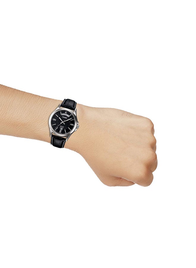 CASIO Men's Enticer Analog Watch MTP-1381L-1AVDF - Image 5