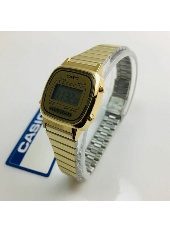 كاسيو ساعة يد رقمية بسوار من الإستانلس ستيل طراز LA670WGA-9DF مقاس 30 مم - لون ذهبي للنساء - Image 5