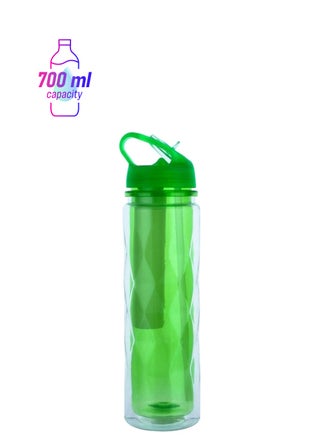 Water Bottle With Freezer Stick 700ml Green - pnsku/N21165037A/45/_/1747911480/a0d2f26b-d71e-4c0b-b5da-1e448fd70e60