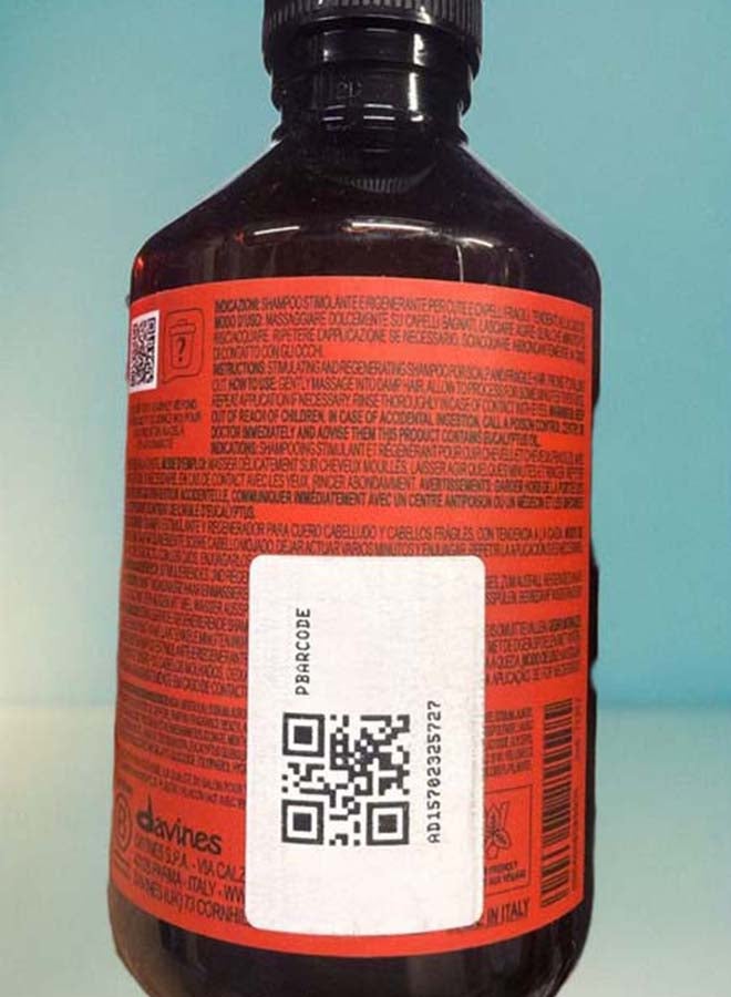 Davines Naturaltech Energizing Shampoo for Unisex - 8.45 oz 250ml - Image 2