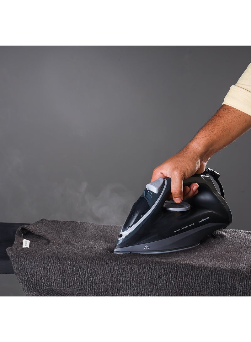 أولسنمارك - جهاز كي بالبخار 2400 W OMSI1714S أحمر وأسود - Image 1