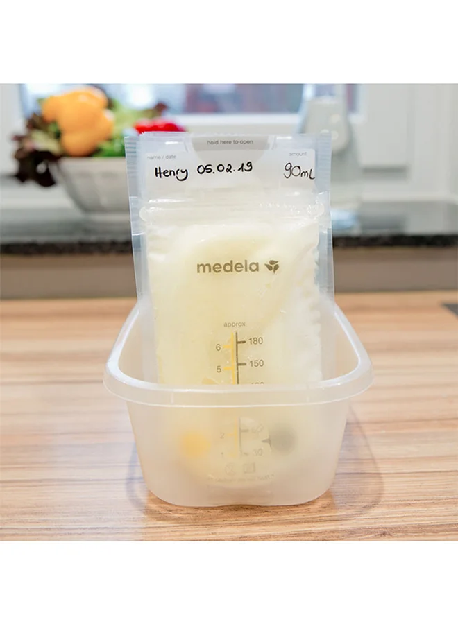 Medela Breastmilk Storage Bags, Ready To Use Breast Milk Storing Bags For Breastfeeding, Self Standing Bag, Space Saving Flat Profile, 25 Count (Pack of 1)