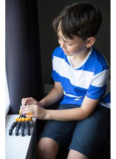 4m Kidzrobotix Motorised Robot Hand  - Image 4