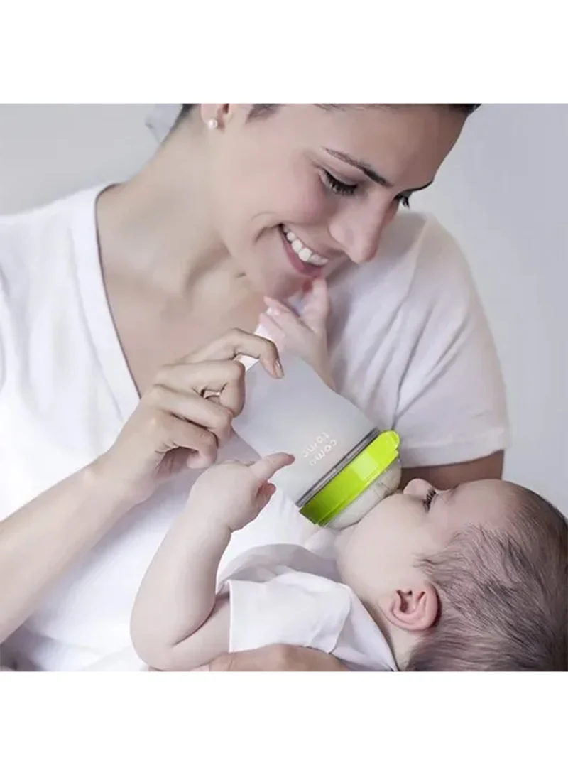 comotomo Natural Feel Baby Bottle, Soft & Squeezy, Easy To Clean, Dual Anti-Colic Vent Bottle For Baby, Infants And Newborn 250ml, Green (Pack Of 2)