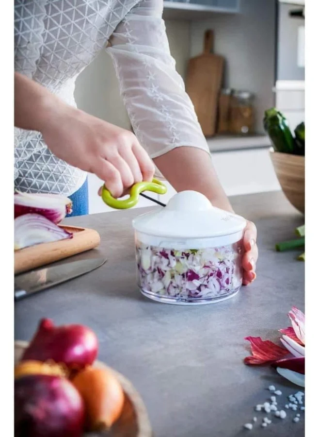 Tefal Manual Food Chopper | 5-Second Chopper 500 Ml | Quick And Easy To Use | Stainless Steel Blades | Secure | Versatile Results | White/Dark Citronnelle | 2 Years Warranty | K1330404 White/Dark Citronnelle 500ml
