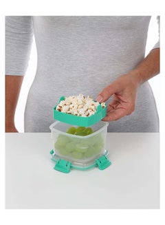 sistema Sistema Snack To Go 400ML Green Clip: Snack Container - Lunch Container - Portable - Leak-proof - BPA-free Green  - Image 4