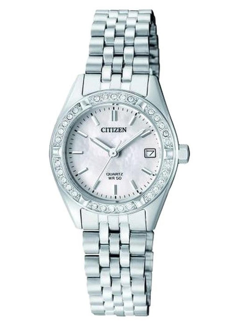 سيتيزن ساعة يد بعقارب مرصعة بالأحجار وسوار من الستانلس ستيل طراز EU6060-55D للنساء - Image 1