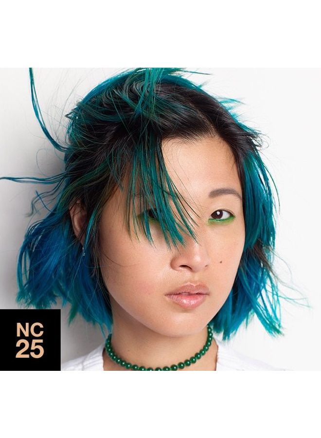 كريم أساس أستوديو فكس السائل بعامل وقاية من الشمس 15 NC25 - Image 3