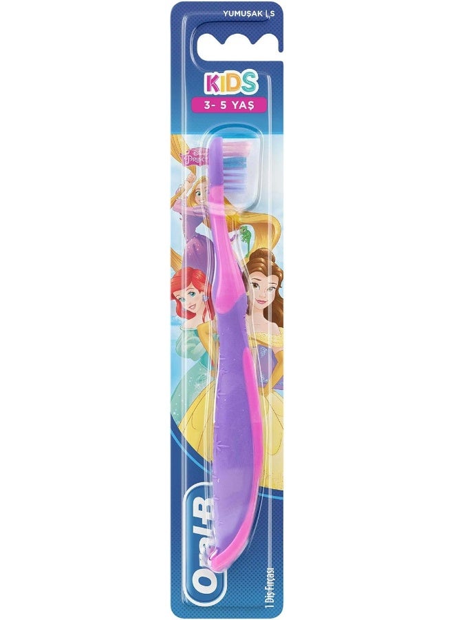 Oral-B Soft Toothbrush For Kids 3-5 Years Assorted  - Image 3