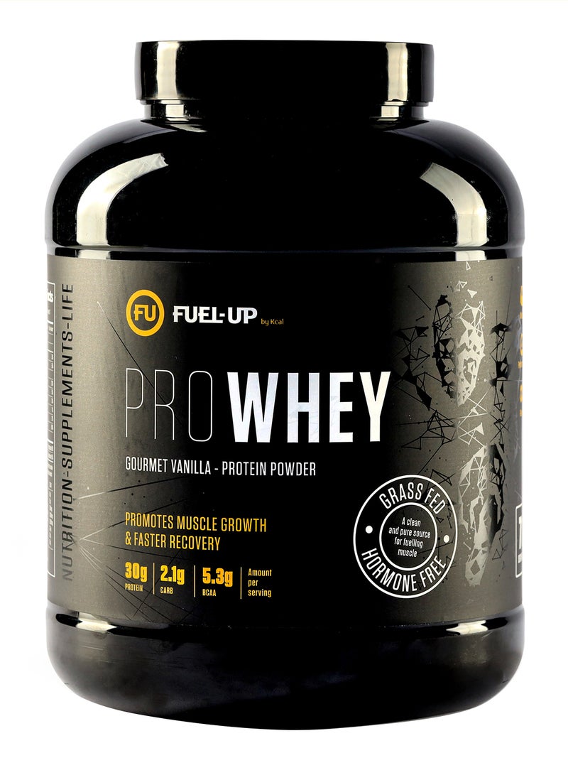 فيول أب باي كال بروواي - بروتين مصل اللبن من الماشية التي تتغذى على الأعشاب والخالي من الهرمونات - 27 جراماً من البروتين لكل حصة - بنكهة الفانيليا - 5 أرطال - Image 1