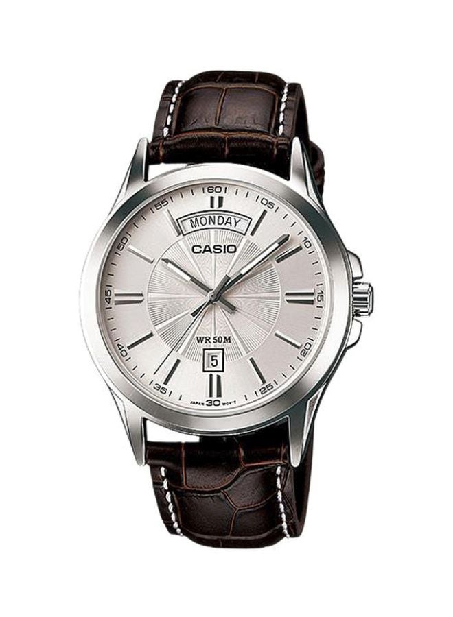 CASIO Men's Water Resistant Analog Watch MTP-1381L-7AVDF - Image 1