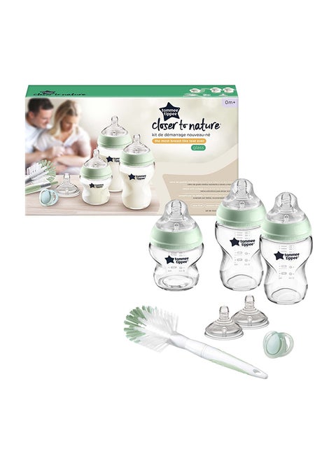 Natural Start Glass Newborn Starter Set, 150ml and 250ml Anti-Colic Baby Bottles, Slow and Medium Flow Breast-Like Teats for a Natural Latch, Self-Sterilising