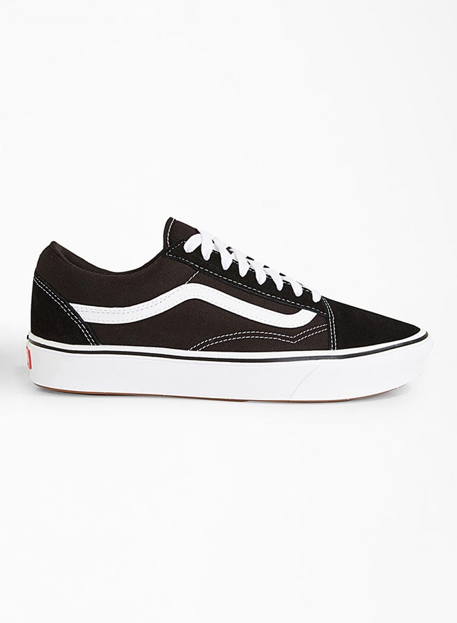 فانز سنيكرز UA كومفي كوش أولد سكول أسود كلاسيكي/أبيض ناصع - Image 1