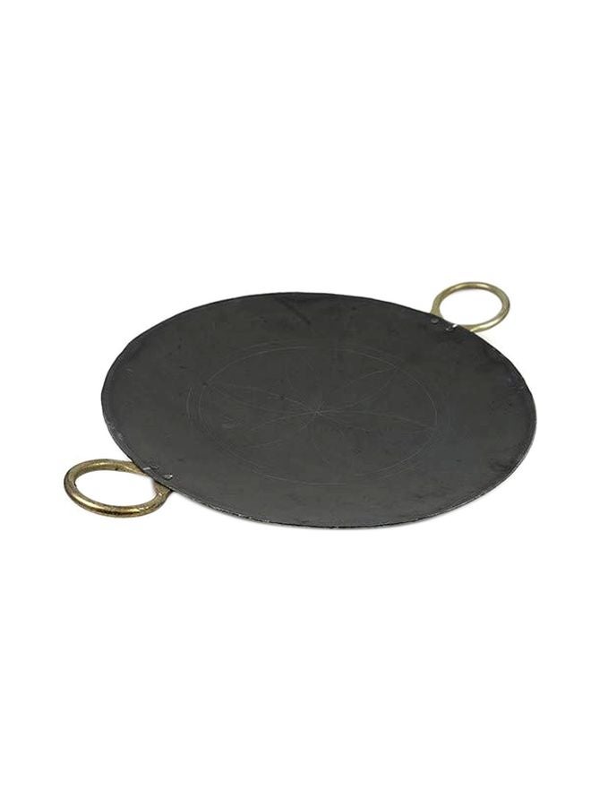 تاج مقلاة تاوا مقعرة بمقبض مزدوج من الحديد أسود 25.5بوصة