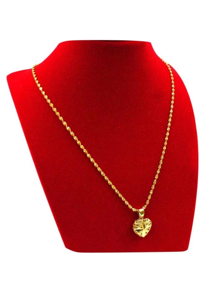 18 Karat Gold Plated Pendant Necklace - Image 1