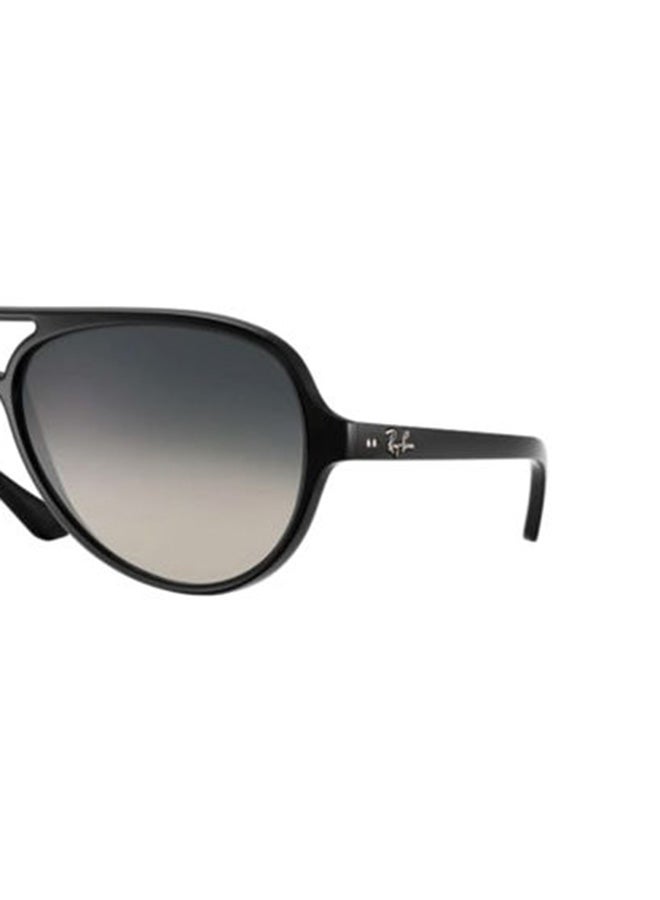 راي بان نظارة شمسية بإطار بيضاوي كامل الحواف - طراز RB4125-601/32 - مقاس العدسة: 59 مم - لون أسود - Image 3