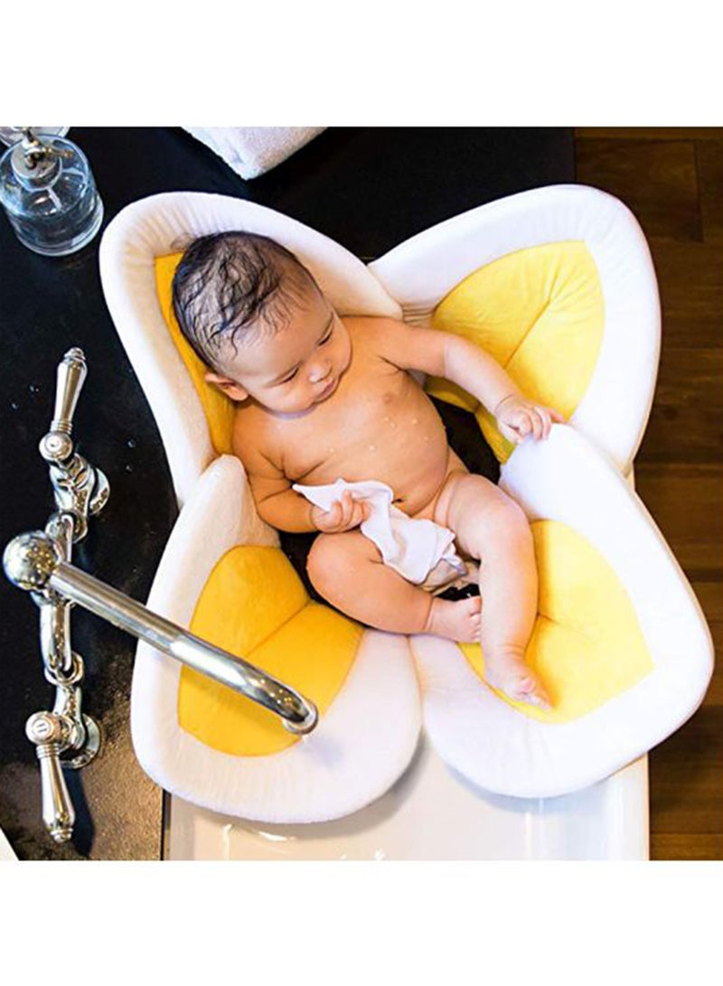 SAPU - Comfortable Baby Bath Seat Flower Shaped (4 Petal) Bathtub - Ideal For 0 To 6 Month Baby - Fits In All Sinks - Image 1