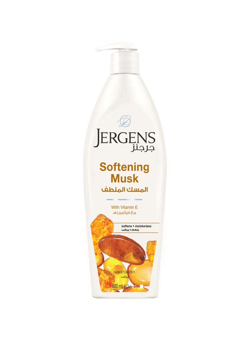 Jergens Softening Musk Dry Skin Moisturizer 600ml - Image 1