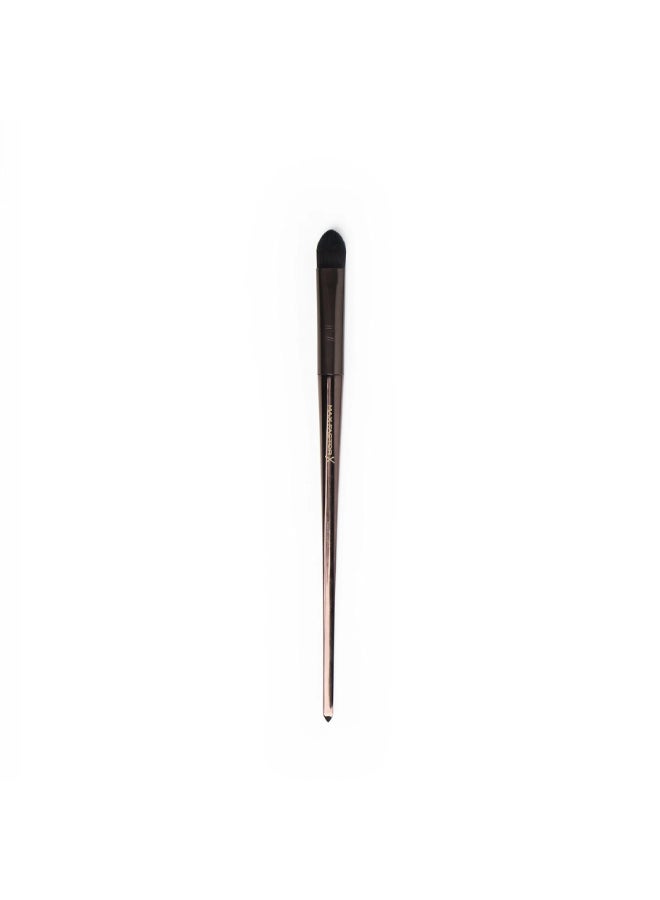 Max Factor Pro Concealer Brush By Mashael Ajeel Black/Gold - Image 2