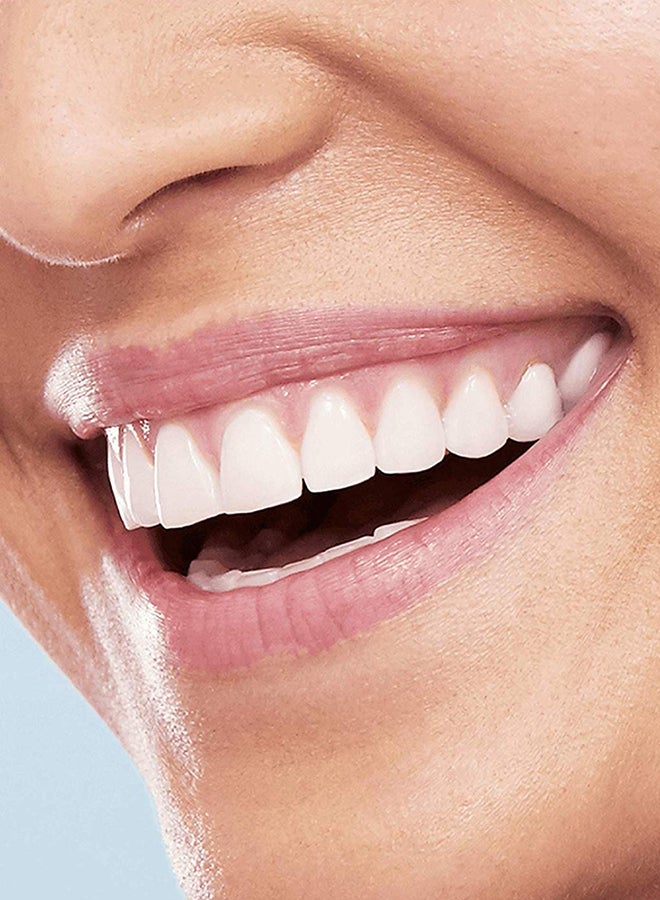 أورال بي فرشاة أسنان فايتليتي 100 سينسي ألتراثين قابلة لإعادة الشحن بشكل البتلة أبيض - Image 4