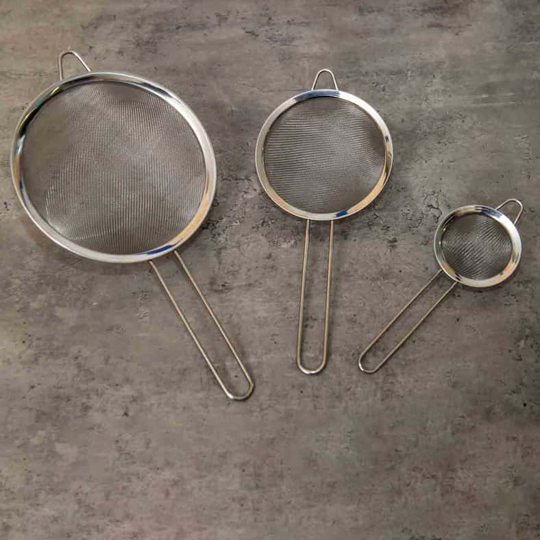 PAN emirates Primus Strainer Medium 14x32x6cm -Chrome Silver 32x14x6cm - Image 3