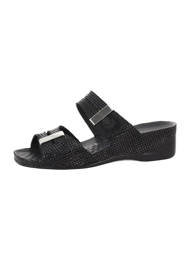 VITAL Classic Shiny  Slip-On Sandals Black - Image 2