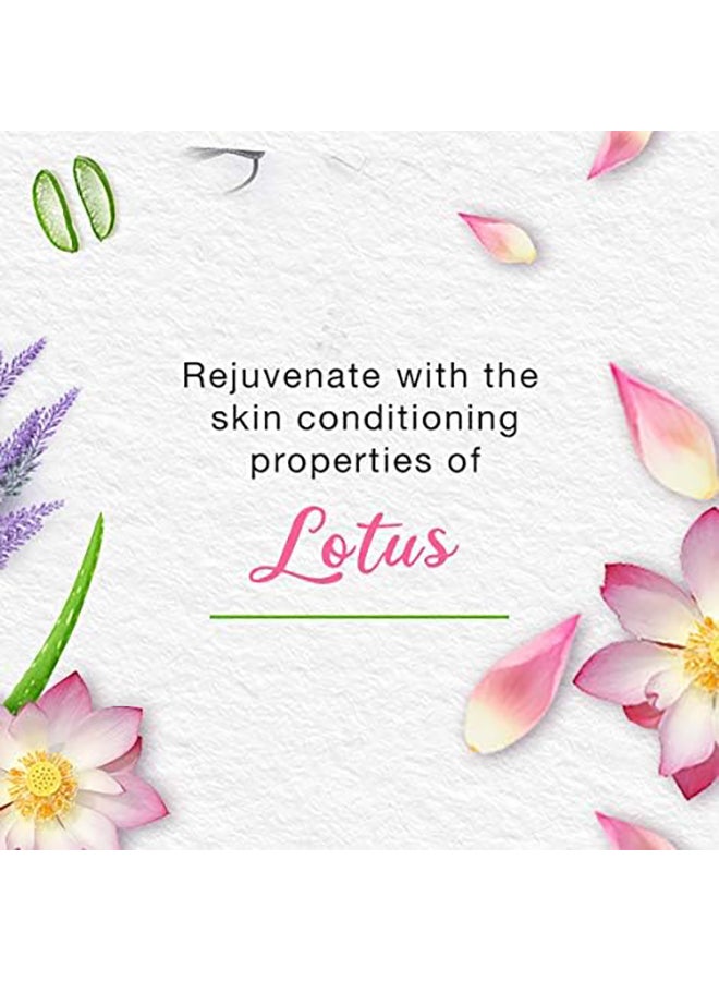 Himalaya Gentle Cleansing Baby Wipes With Hydrating Power of Aloe Vera, Pack of 4, 224 Count - Image 3