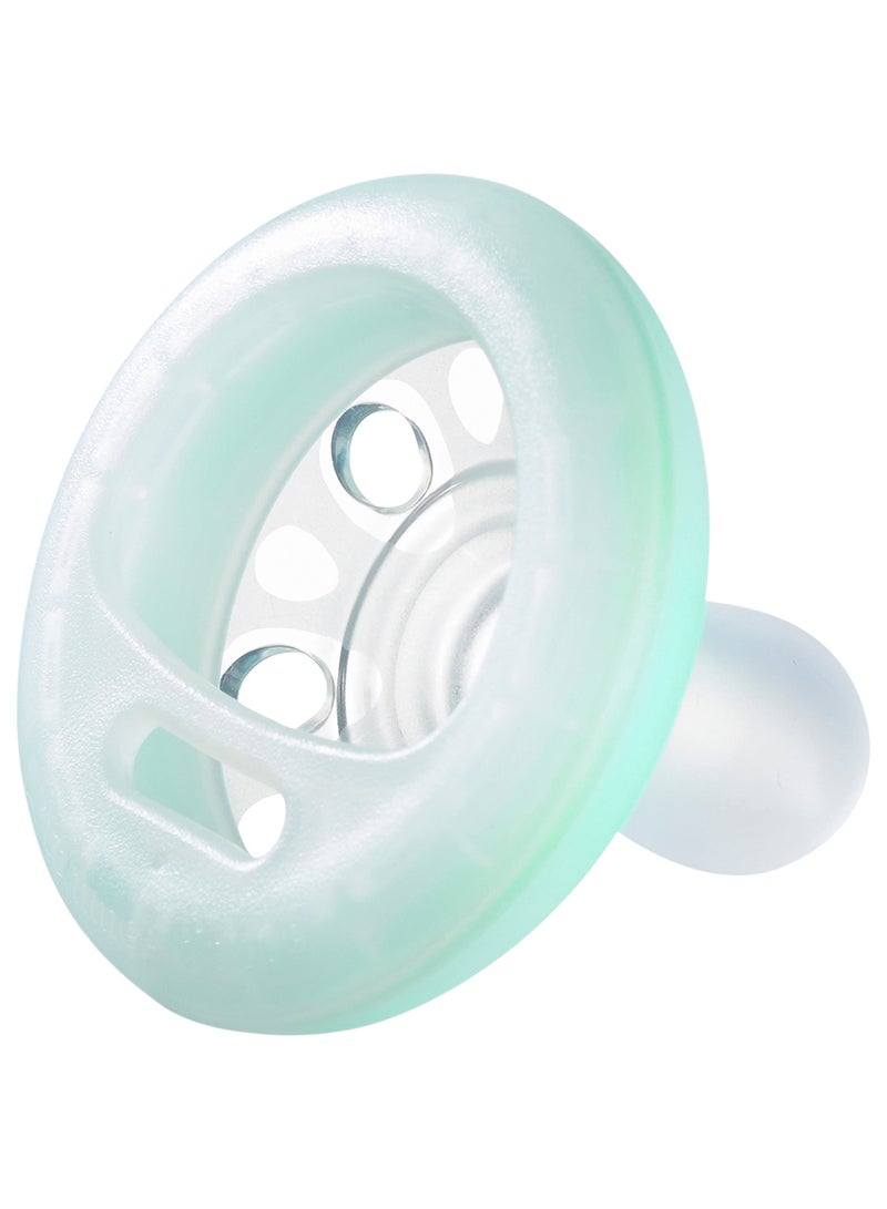tommee tippee - Pack Of 2 Dummies Breast-Like Soother Night Dark Glow Skin-Like Texture Symmetrical Orthodontic For 0-6 Months+ - Assorted - Image 1