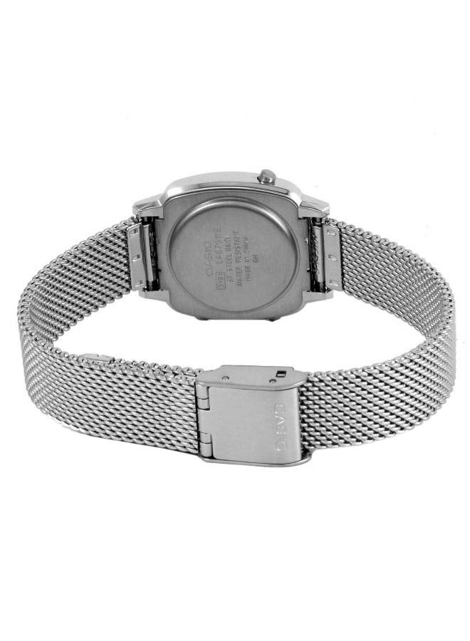 كاسيو ساعة يد رقمية بسوار من الإستانلس ستيل طراز LA670WEM-7DF مقاس 25 مم - لون فضي للنساء - Image 2