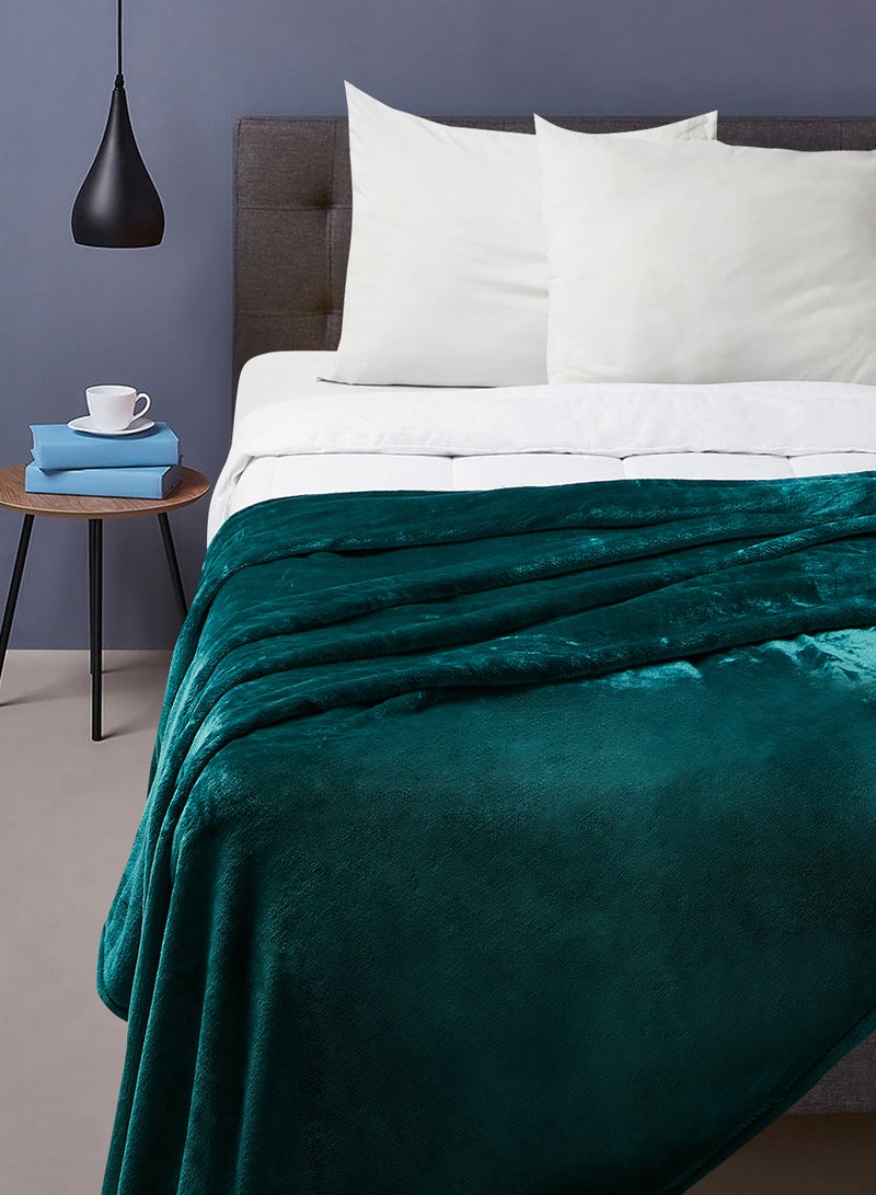 ايست من نون غطاء خفيف وفائق النعومة من البوليستر 100% من إيست من نون مقاس 220×230 سم للأريكة أو غرفة النوم، لون زمردي أزرق / أخضر 220 X 230سم - Image 4